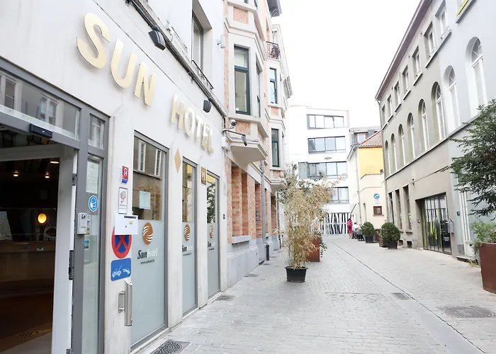 Sun Hotel